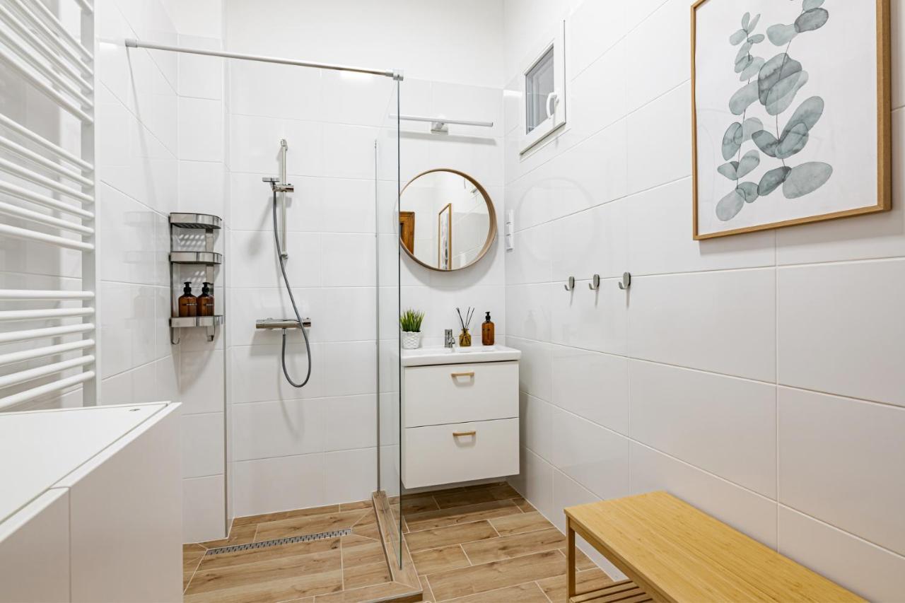 Blue Peace Downtown Apartment 부다페스트 외부 사진