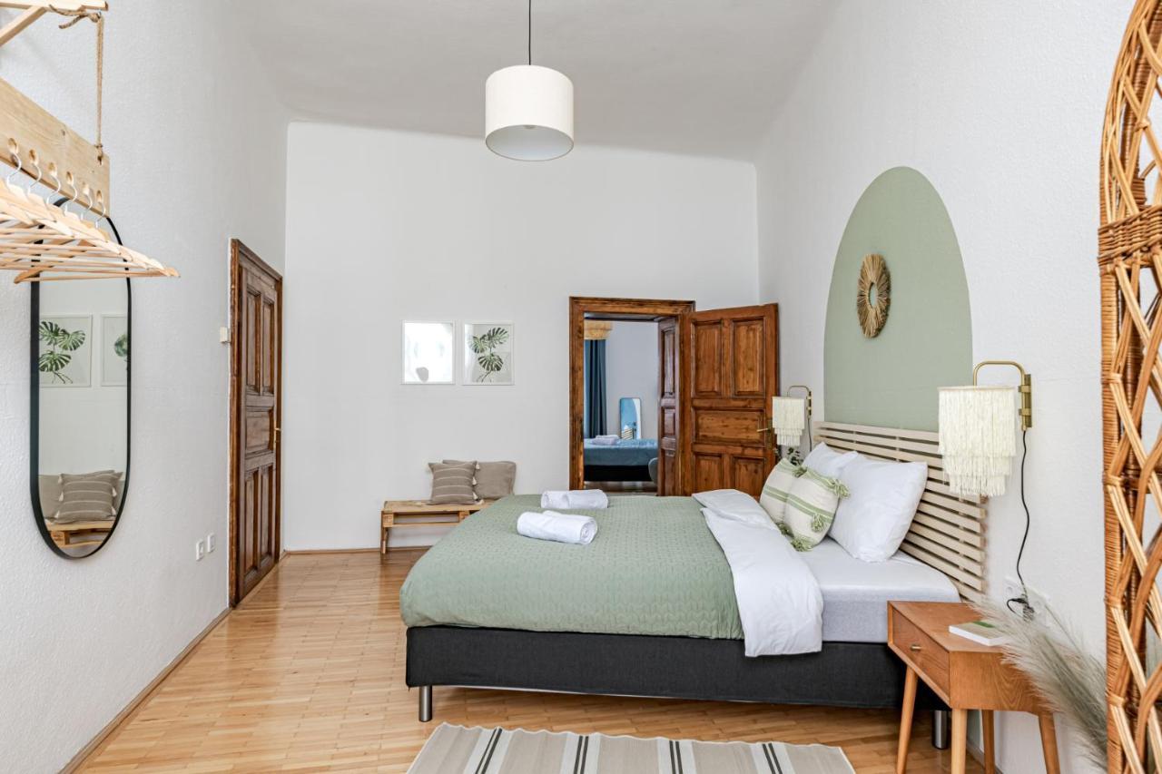 Blue Peace Downtown Apartment 부다페스트 외부 사진