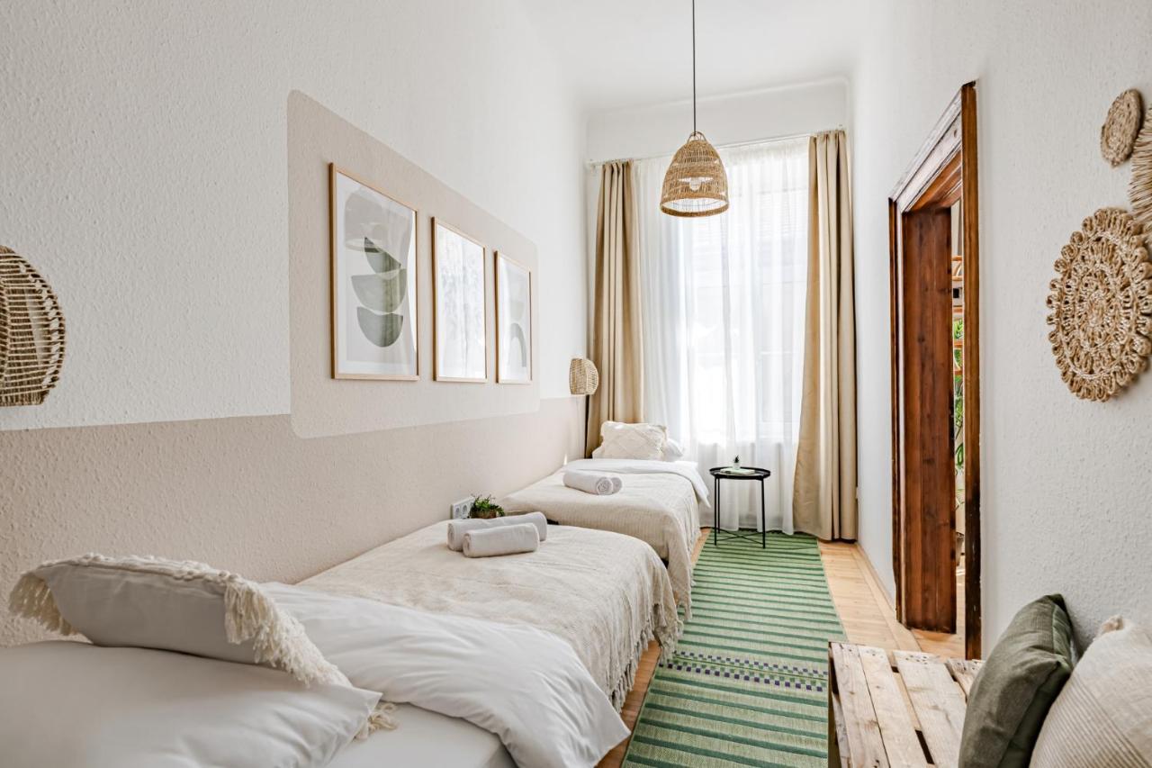Blue Peace Downtown Apartment 부다페스트 외부 사진